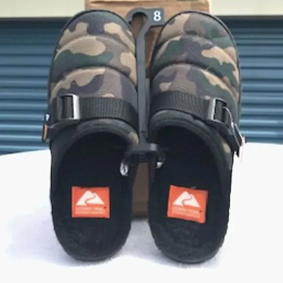 Outdoor Water Repellant Slip On Camouflage Sandals . Size: 8 . Ozark Trail - Picture 1 of 10